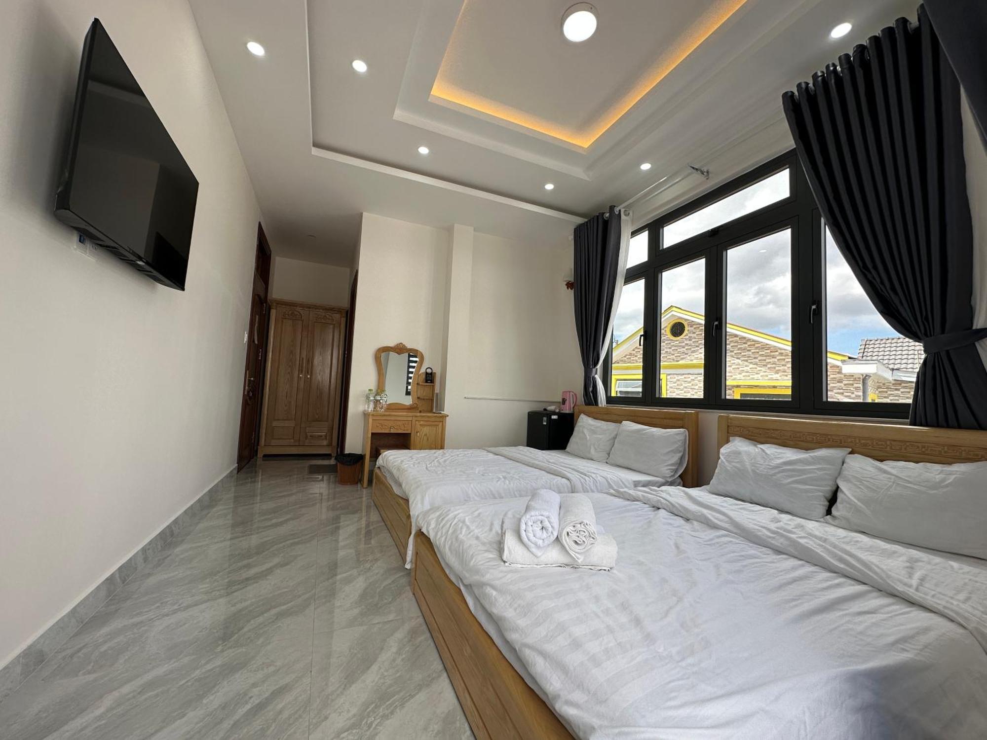 1994 House Aparthotel Da Lat