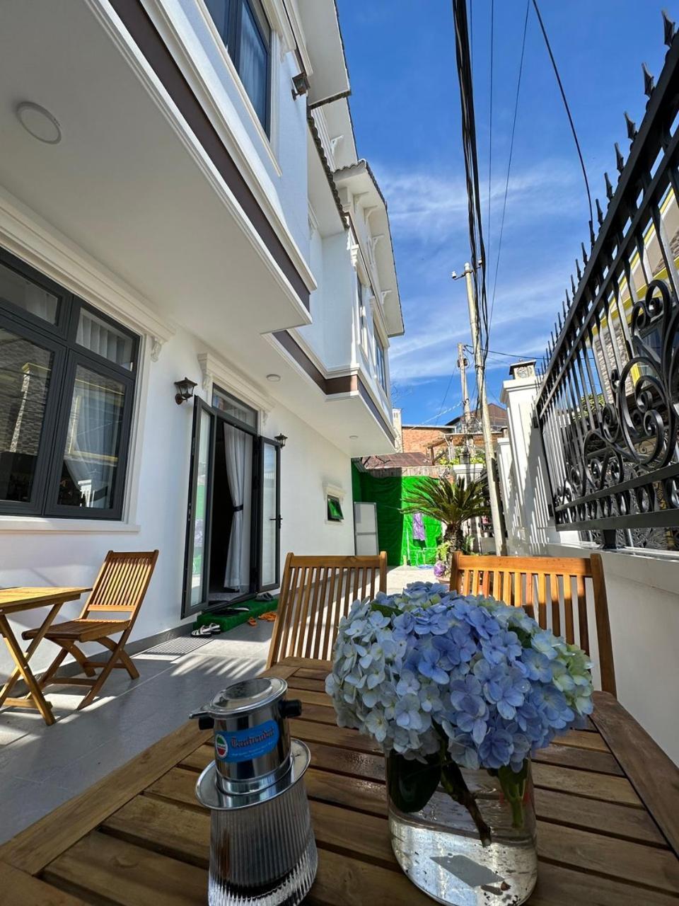 1994 House *